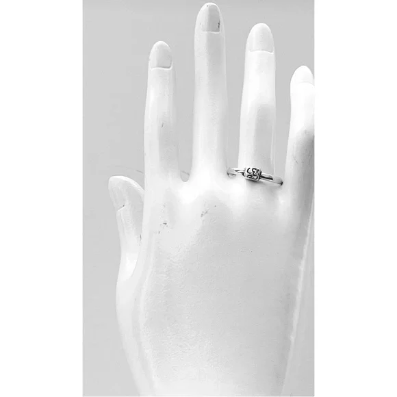 SATYA .925 Silver Om Symbol Ring - Picture 4 of 10